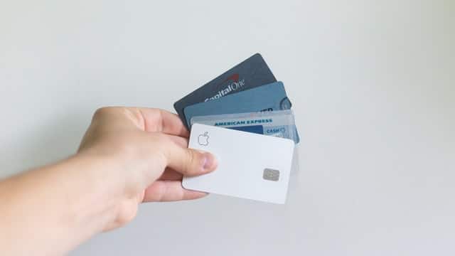 pagamento com cartão de crédito de débito